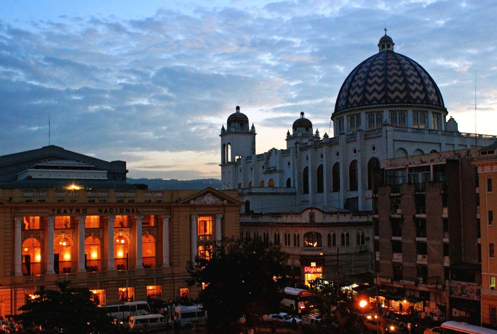 entro Histórico de San Salvador