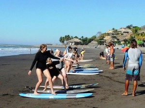 Clases de Surf en El Tunco