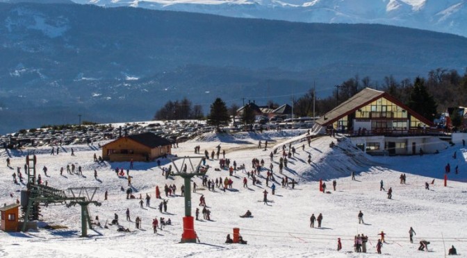 Por falta de nieve, postergan la apertura en los centros de esquí