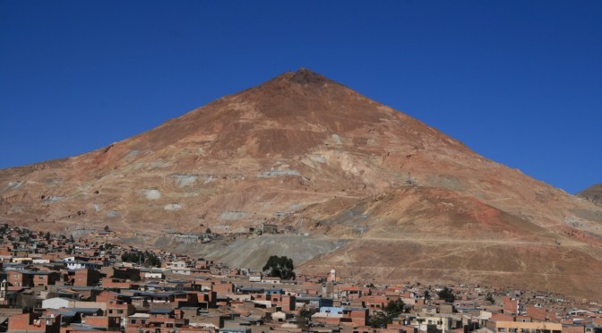 ALT="Cerro RIco"