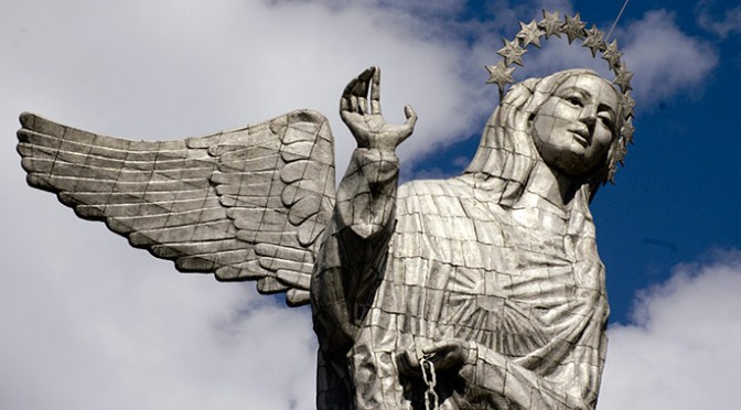 La Virgen del Panecillo