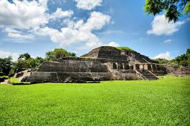 Sitio Arqueológico El Tazumal