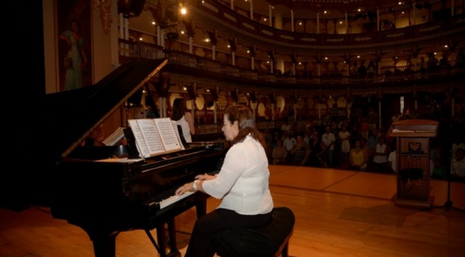Con un recorrido musical por el Caribe, se realizó homenaje a Eliseo Herrera