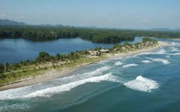 La Laguna de los Micos Quemados