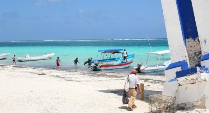 Contacto - Faro de Puerto Morelos