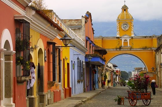 Calle del Arco Santa Catalina