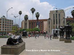 Plaza de Botero y Museo de Antioquia